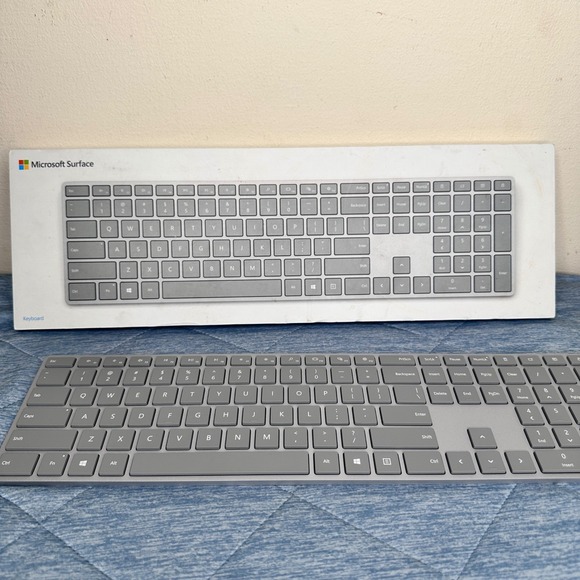 Microsoft Surface Keyboard - Wireless Bluetooth Full Size - Model 1742 Gray - Picture 2 of 12